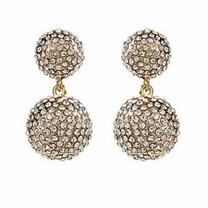 Amrita Singh drop earrings